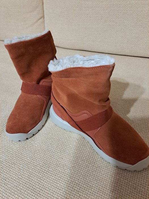 Нови ! Дамски боти Nike