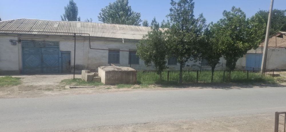 24 so‘tixli Uy sotiladi qarshida
