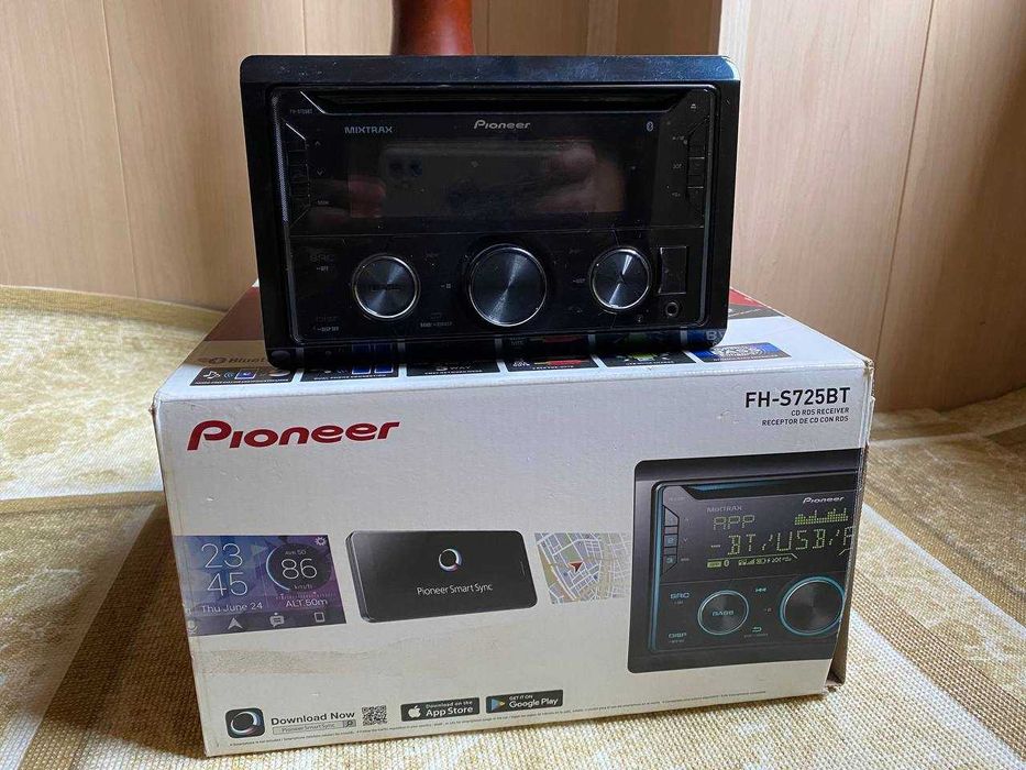 Pioneer fh-s725bt (Original) , Hertz ck 165 , Sony xm-n1004