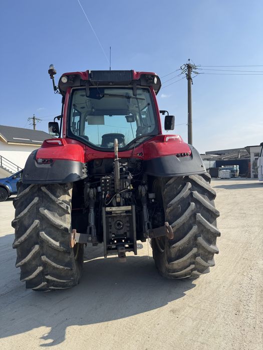 Tractor VALTRA T194