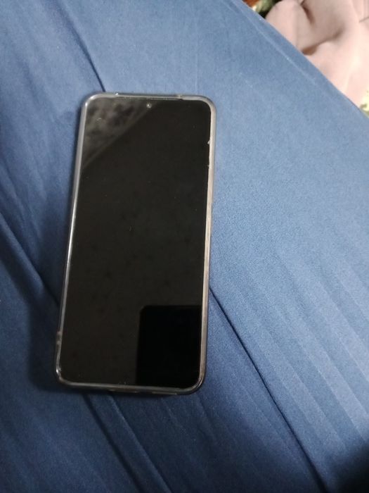 Продам Vivo v 25e