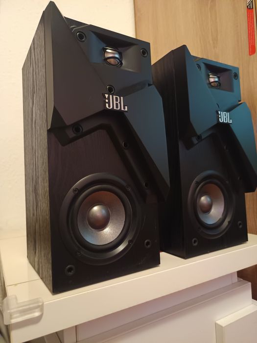 Boxe de raft bookshelf  jbl studio 130 absolut impacabile