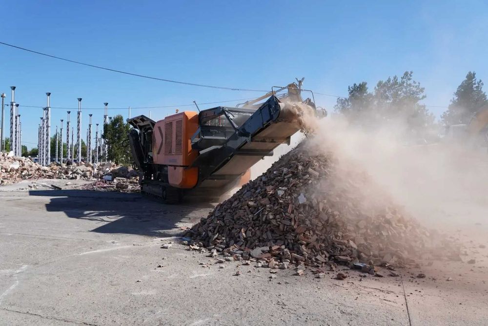 Щёковая дробилка пр-во Польша PRONAR MJC6510