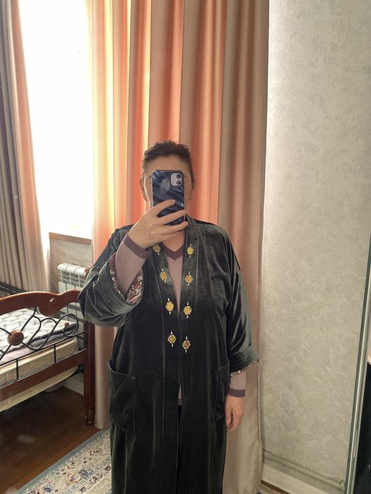 Платье,вверхняя одежда