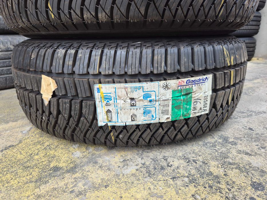 2 Anvelope M+S 4 Sezoane VARA IARNA - 215/60/17 96H - BFGoodrich - NOU - DOT 2016 !