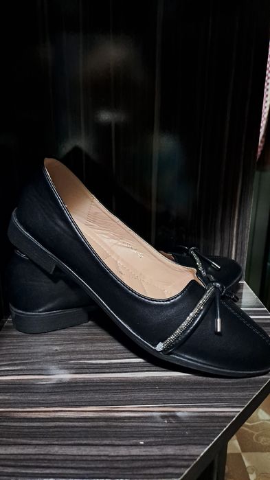 Продаются женские туфли 41