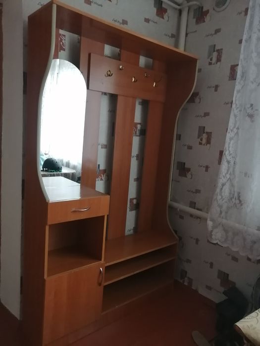 Вешалка для вешей