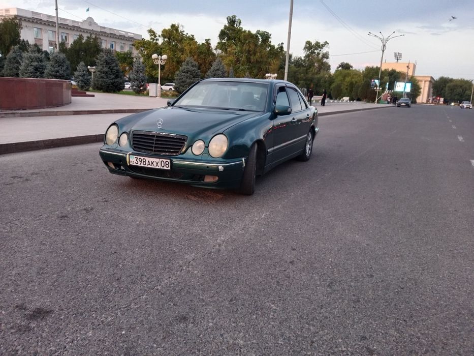 Мерседес сатылады