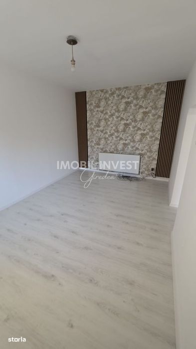 Casa de inchiriat, zona Centru, 2 corpuri, 400 mp teren