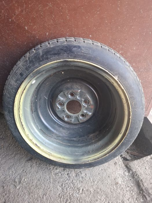 Продавам резервна гума от мазда 6