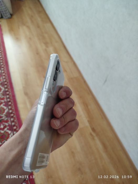 Vivo 04 почти новый