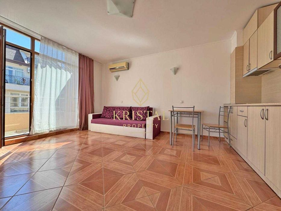 Продава се Двустаен апартамент в к.к. Слънчев бряг - 58 кв.м за 1294 €/кв.м - Снимка #2
