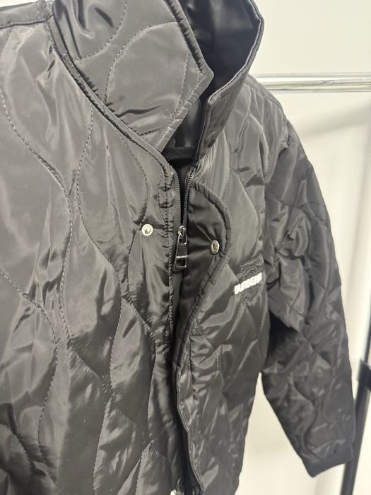 Geaca BURBERRY super calitate