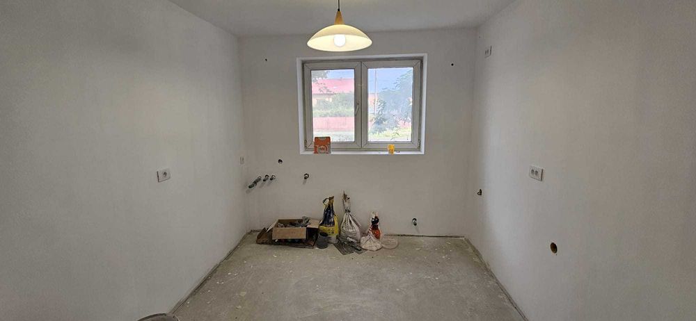 Apartament decomandat, cf 1, 50 mp, micro 11, parter Penny