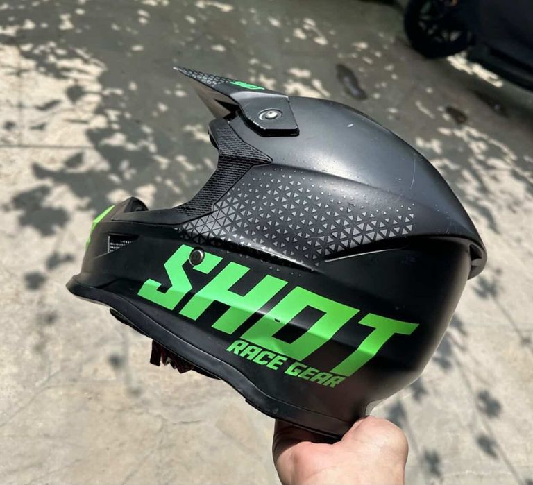 Каска Shot Race Gear M + очила ProperGrip