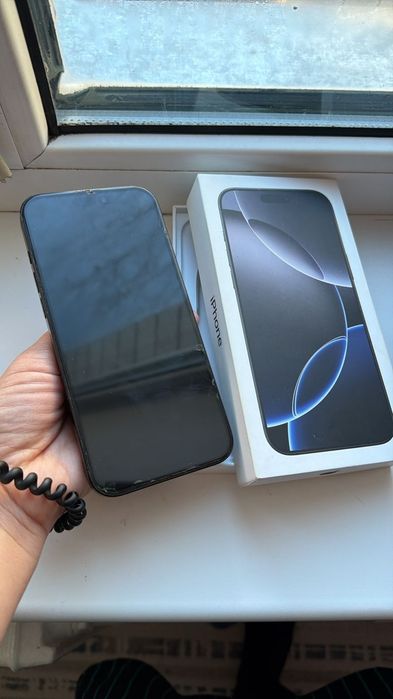 Айфон 16 про мах 256