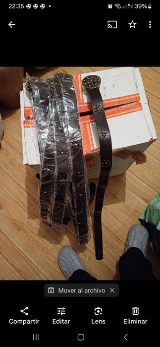 Продавам дамски колани