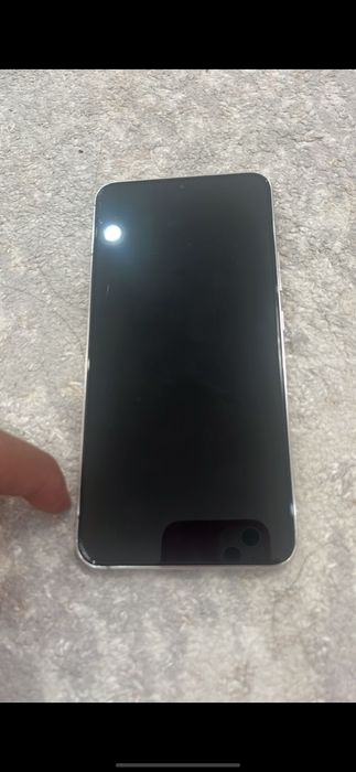 Samsung s 22 + срочнр продам