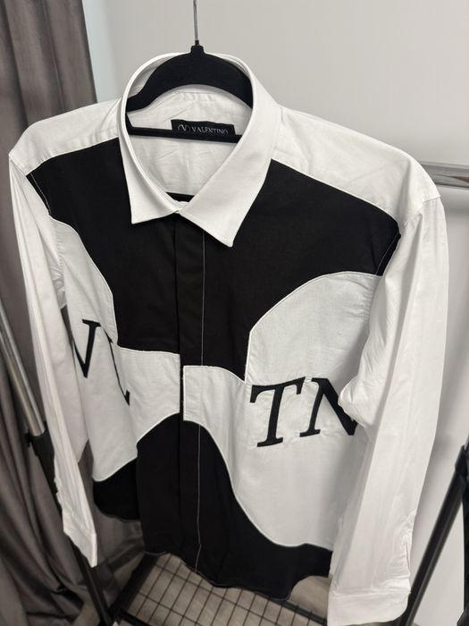 Camasa VALENTINO super calitate