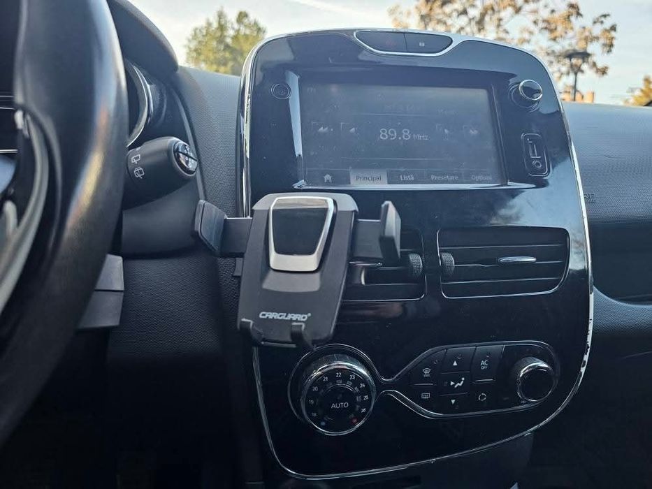 Vând Renault clio IV 2014 

Clio 4 / Motor 1.5 dCI / 90 CP

/ Fără AdBlue
