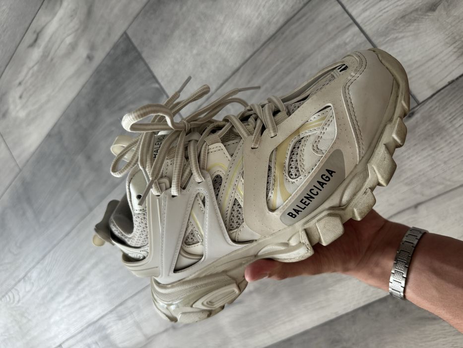 Balenciaga Track