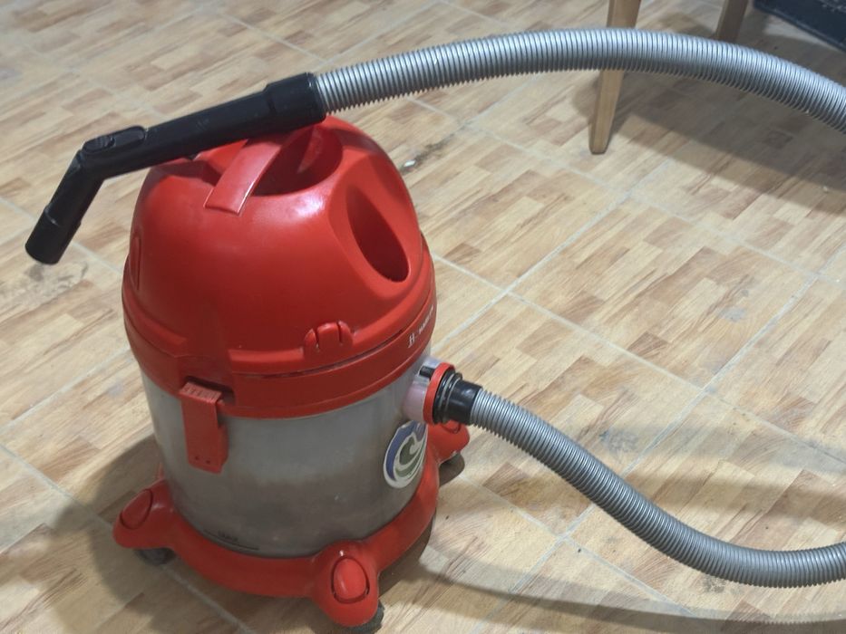 Сторительный пылесос