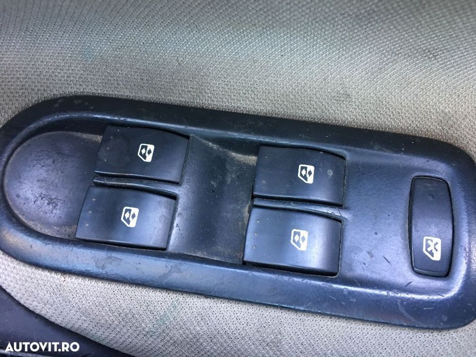 Consola / Butoane Actionare Geamuri Renault Megane 2 2002 - 2009