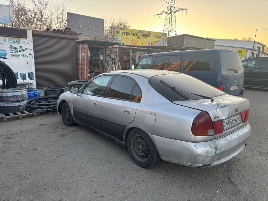 Продам Митсубиси Каризма