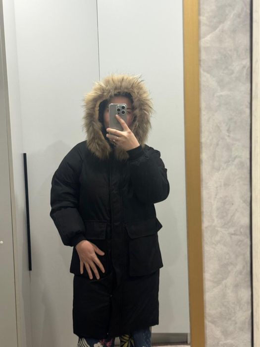 Продам куртку черную