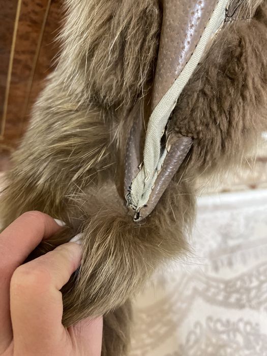 Продам песцовую жилетку