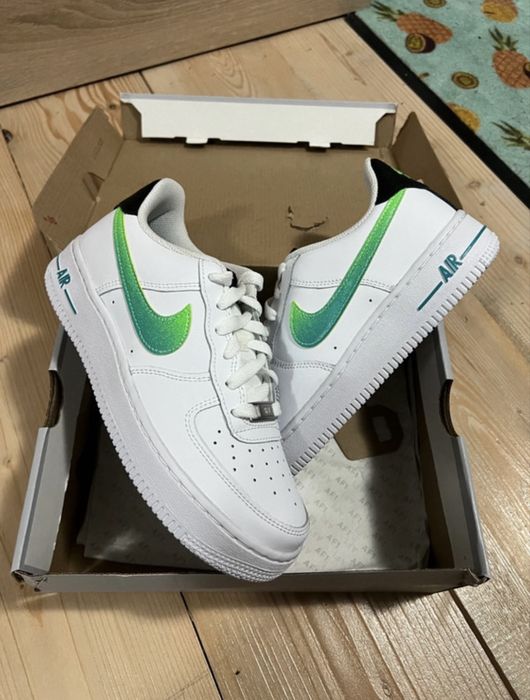 Vând Nike Air Force “Green Swoosh” GS