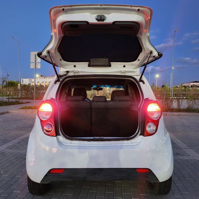 Ravon R2 продам машину chevrolet spark