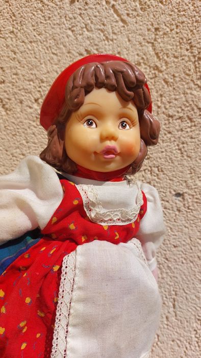Marioneta,păpușă aradeanca,comunism