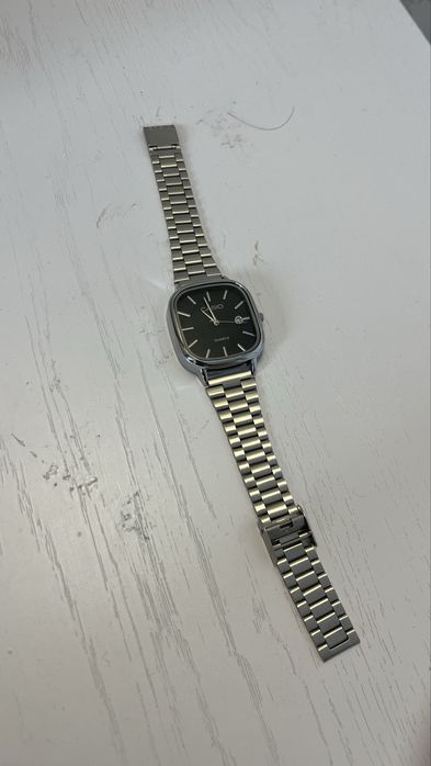 Кварцевые часы casio