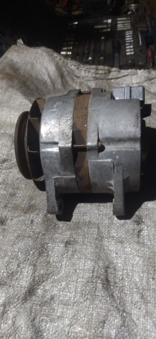 Генератор на автомобиль газ-53