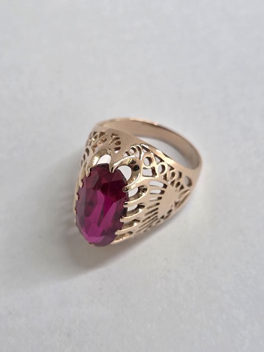 Руски златен пръстен 5,31 гр. с рубин