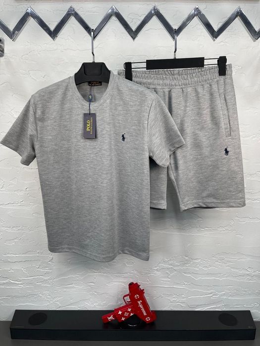 ПРОМОЦИЯ! Corteiz / Essentials / Syna World / Denim Tears / Nike Tech Fleece / Sp5der / Stussy / Trapstar Летни Екипи Комплекти