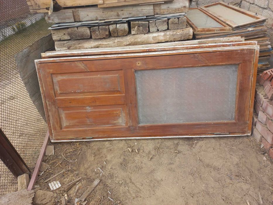 Окно двери для дома