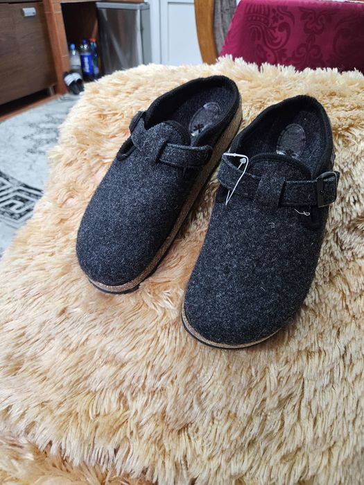 Papuci de casă, mărimea 39-40.noi