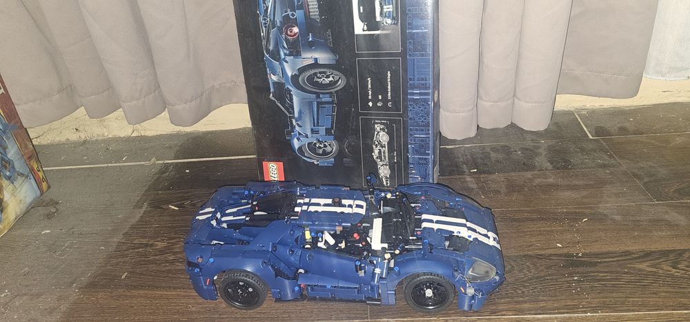 Lego ninjago si ford gt tehnic