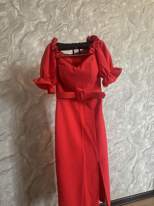 Продам платье 44размер