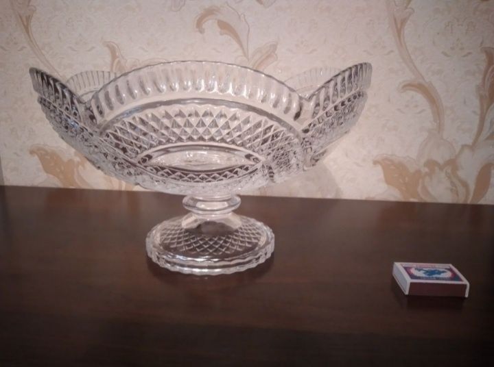 Ваза большая,ең улкен-1000тг