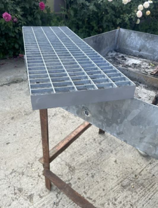 trepte zincate galvanizate