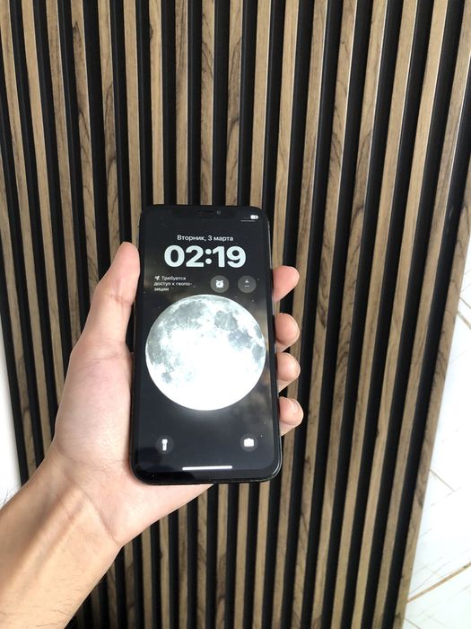 Продам Iphone XS 256 GB