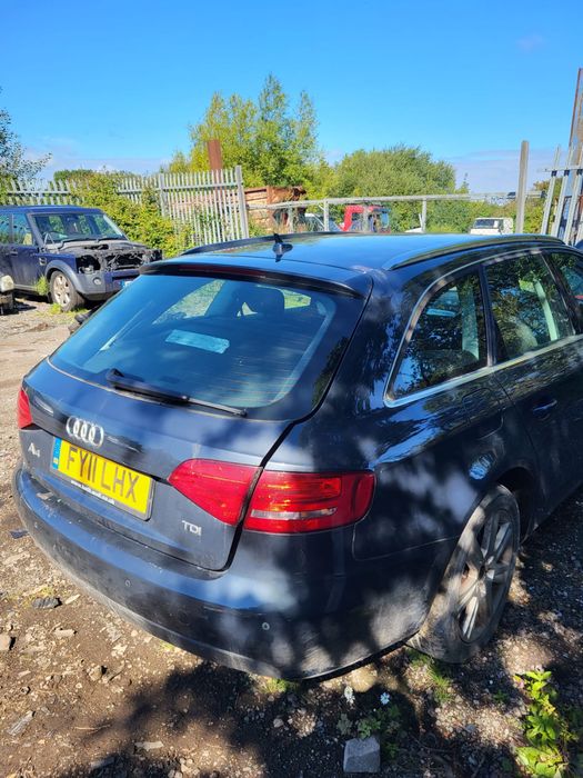 Piese Audi A4 motor 2.0 kaga an 2011