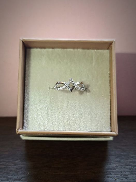 Uzuk , кольцо серебро