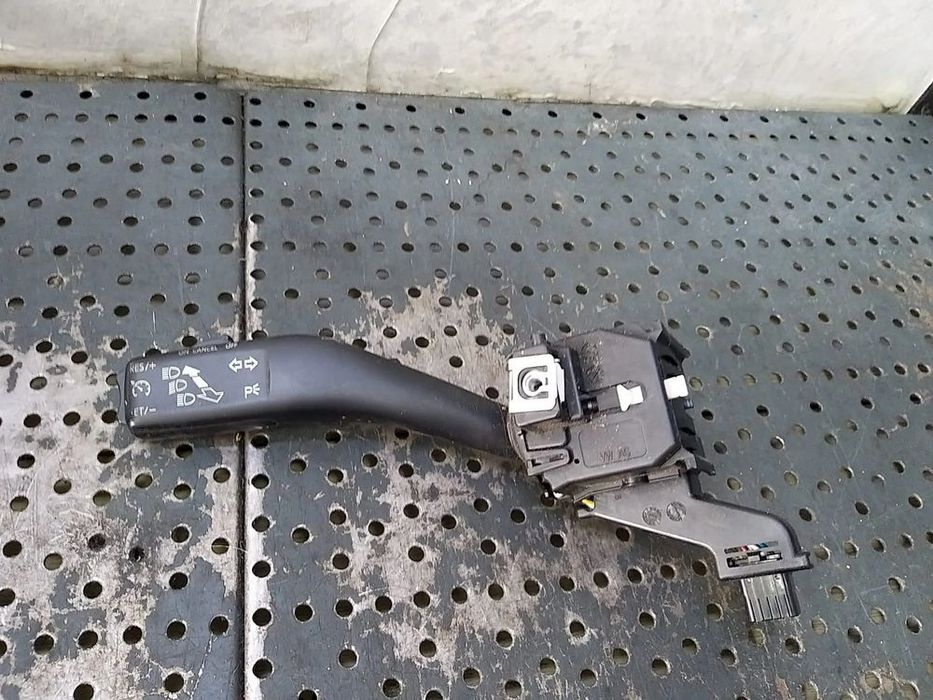 Maneta semnalizare cu tempomat seat leon 1p 1k0953513g
