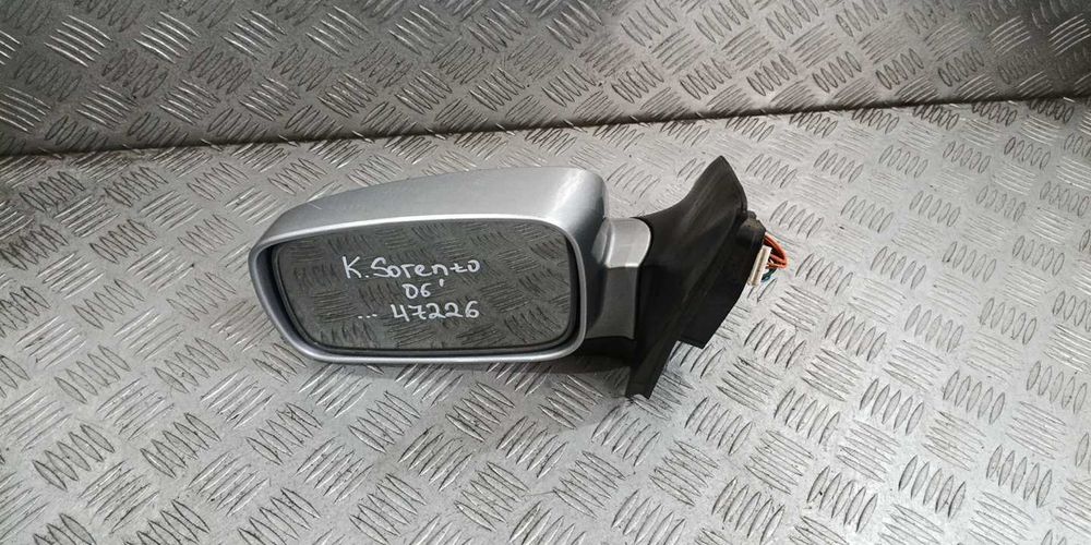 Огледало огледала Kia Sorento 2006г.
