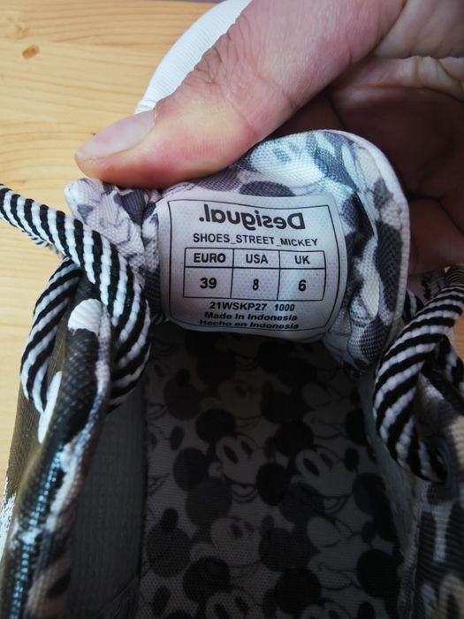 Дамски маратонки Мики Маус Desigual