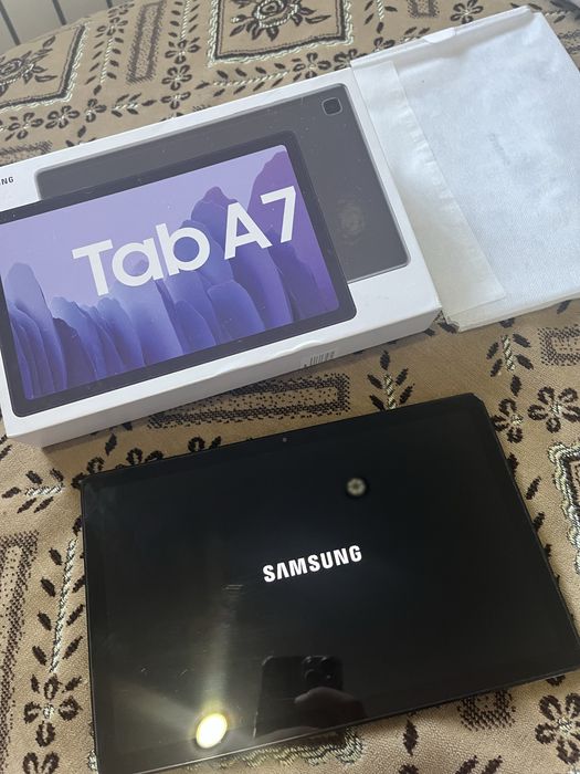 Продам Планшет Samsung Tab A7